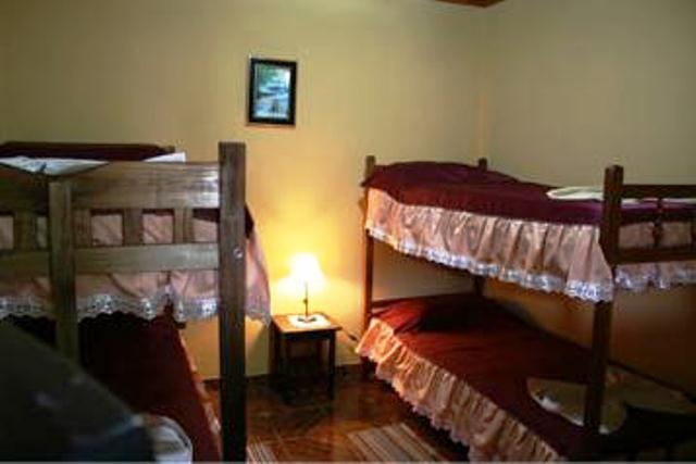 Residencial Arcoiris Hotel Пуерто Игуасу Стая снимка